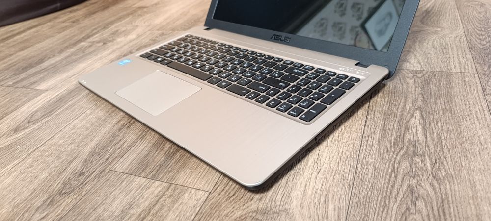 Разборка на запчасти ноутбук Asus X540 R540