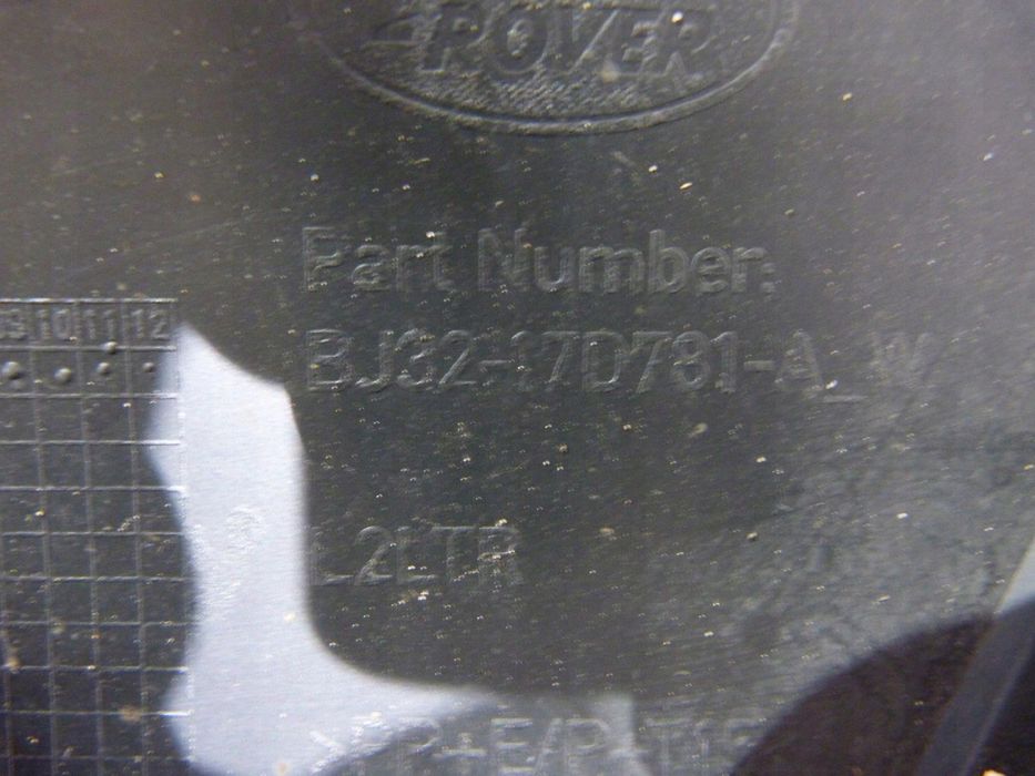 range rover evoque zderzak tył cały