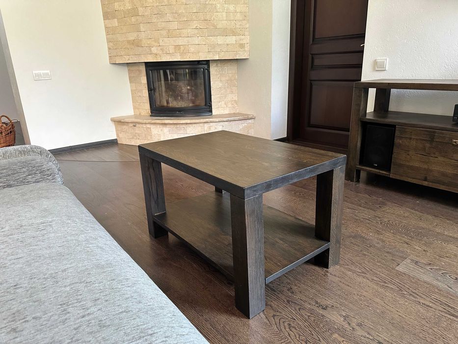 Виготовлення меблів з масиву дуба. Стіл журнальний.