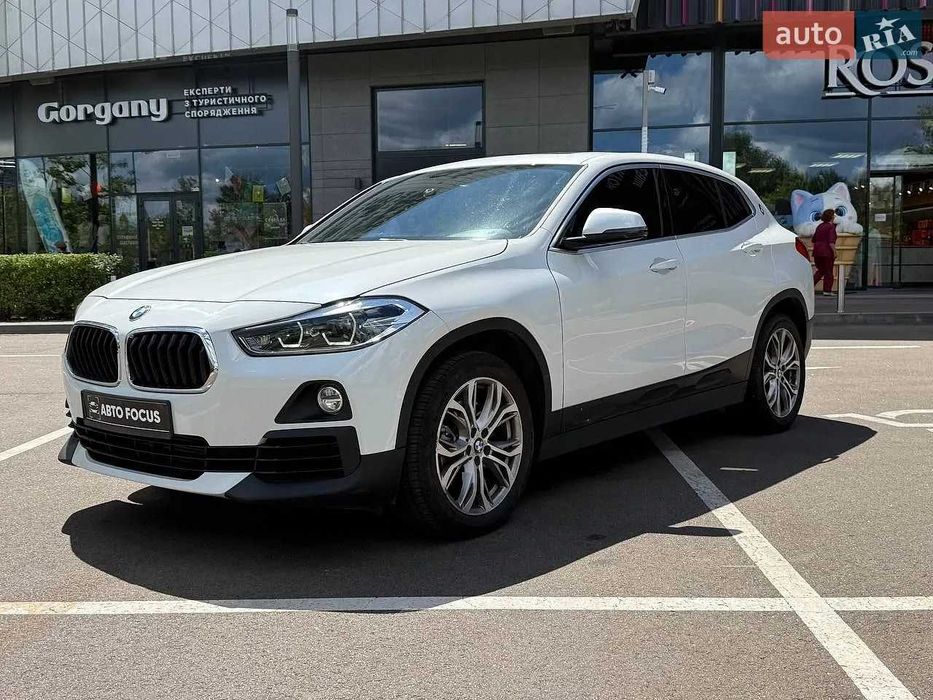 Продаю BMW X2 2018