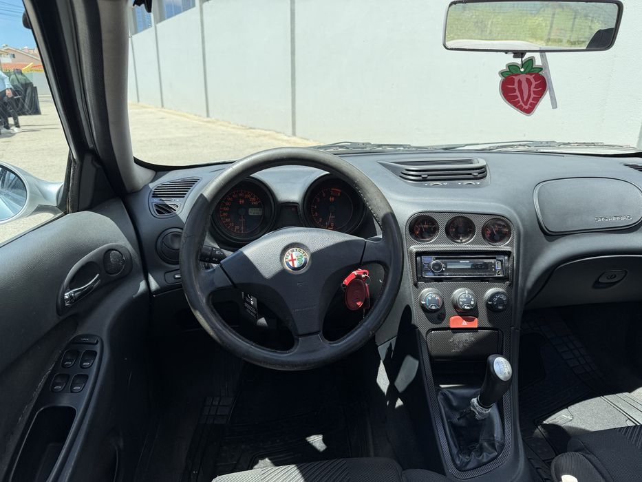 Alfa Romeo 156 1.8cc Spark Sport com teto de abrir - único dono
