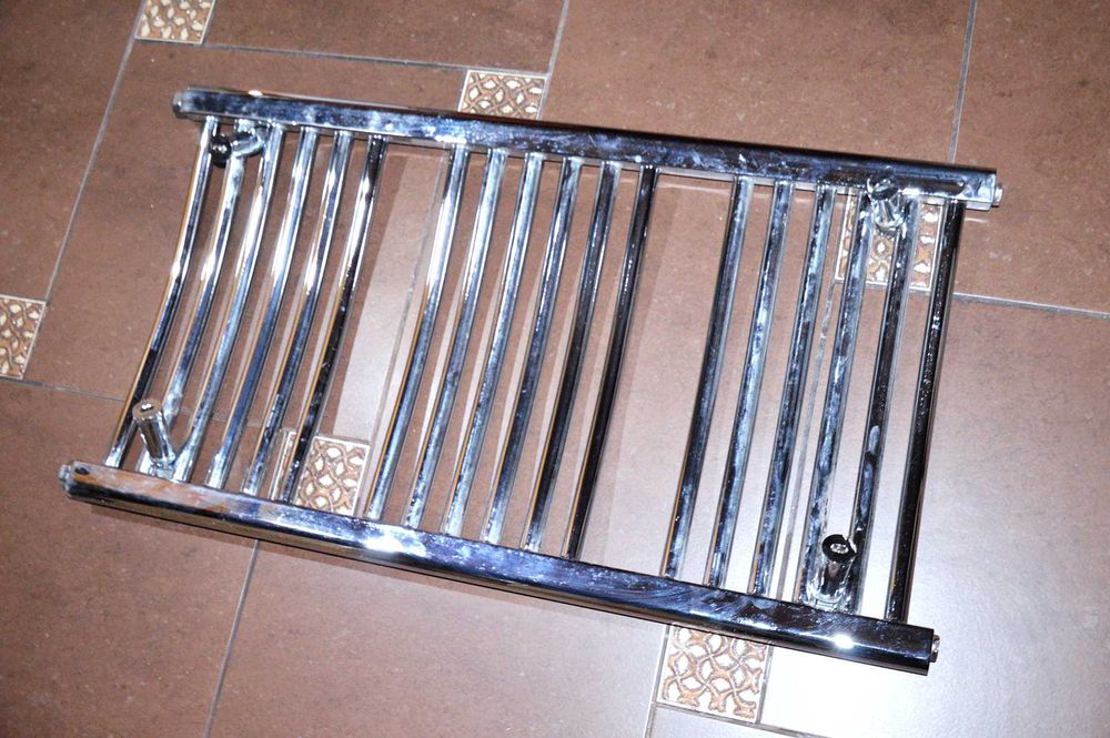 Srebrny / chrom kaloryfer łazienkowy - 50 x 94 cm