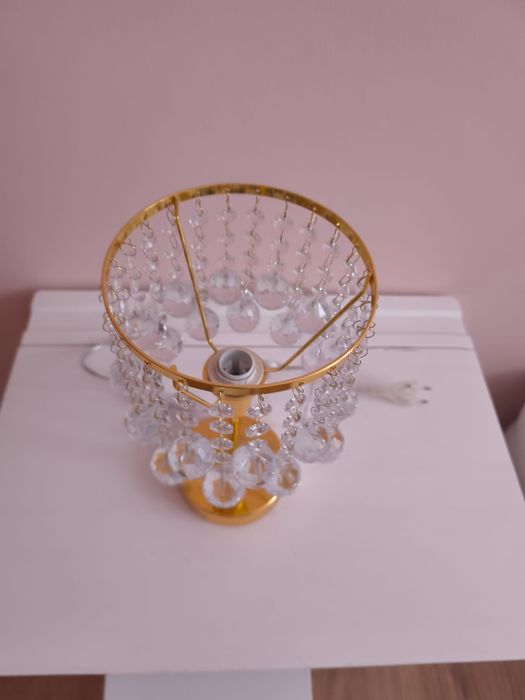 Lampa stołowa London Crystal 

Sprzedaje i wysyła