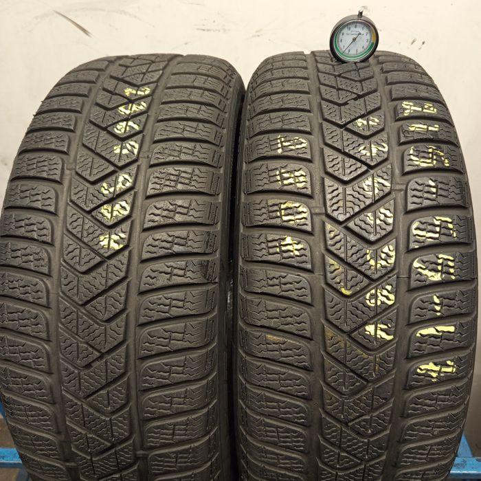 215/55R17 Pirelli Sottozero 3