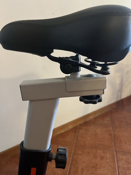 Bicicleta estática cicling