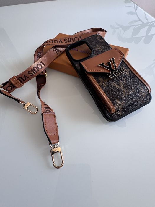 Etui LV na telefon Iphone 16 pro