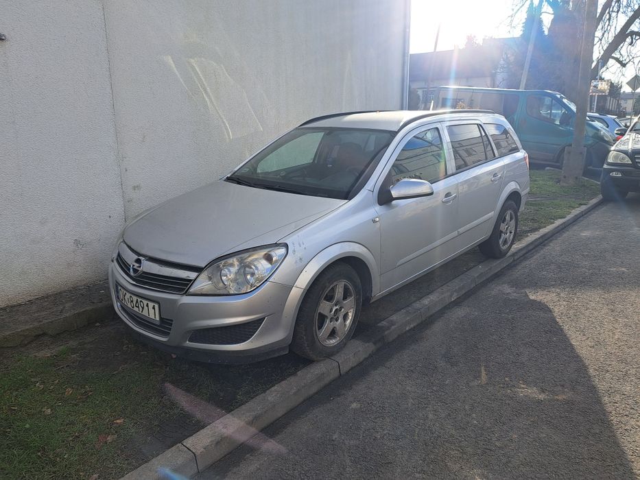 Opel astra 1.7 cdti 102km uszkodzony silnik