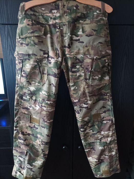 Multicam spodnie bojówki L