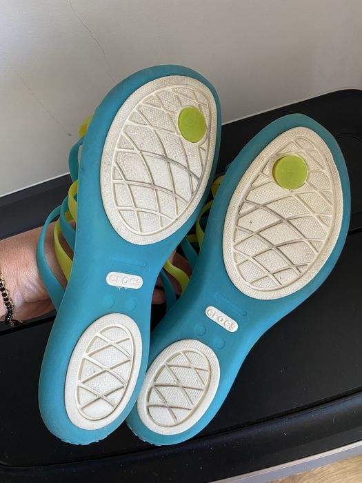 Klapki Crocs Huarache r. 38 W8