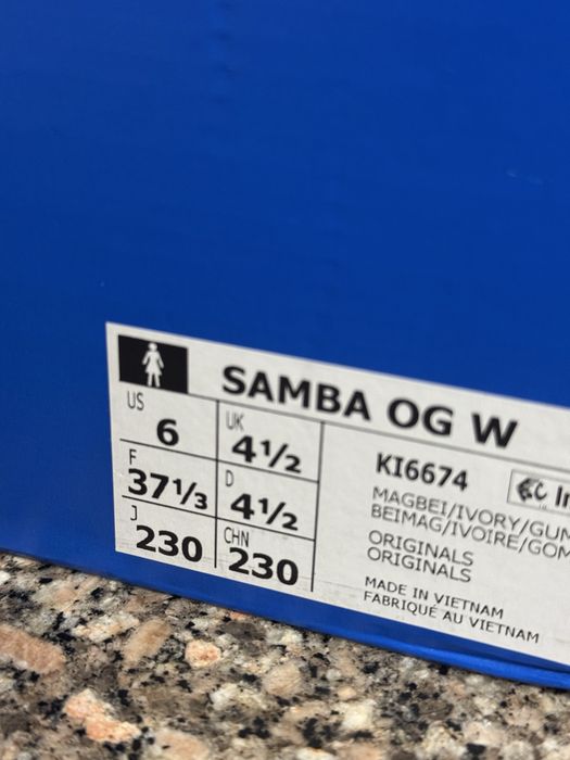 Adidas samba og NOVOS