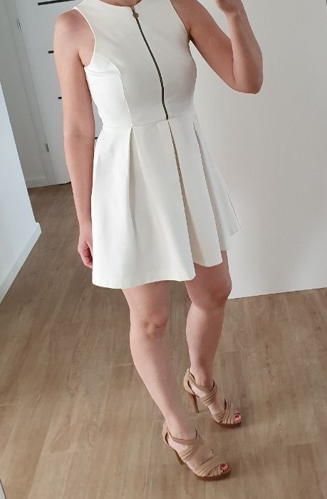 Sukienka na wesele, na komunie, ecru, bez ramion, rozm.38