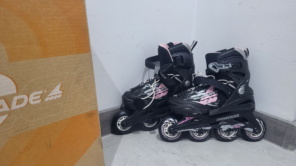 Łyżworolki Rollerblade Alpha XT G rozm. 32-35
