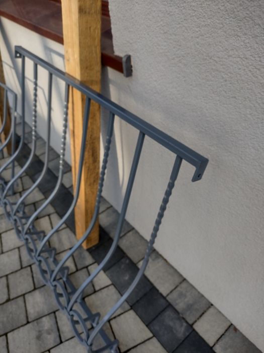 Kute kraty antywłamaniowe. Grafit.