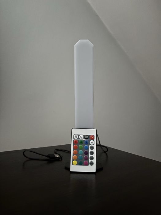 Lampka LED na biurko RGB