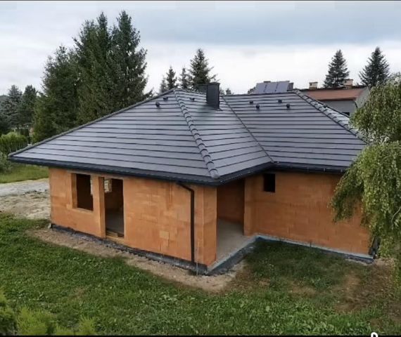 Dom na sprzedaz