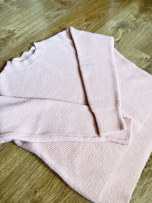 Жіноча кофта розміру 48-50