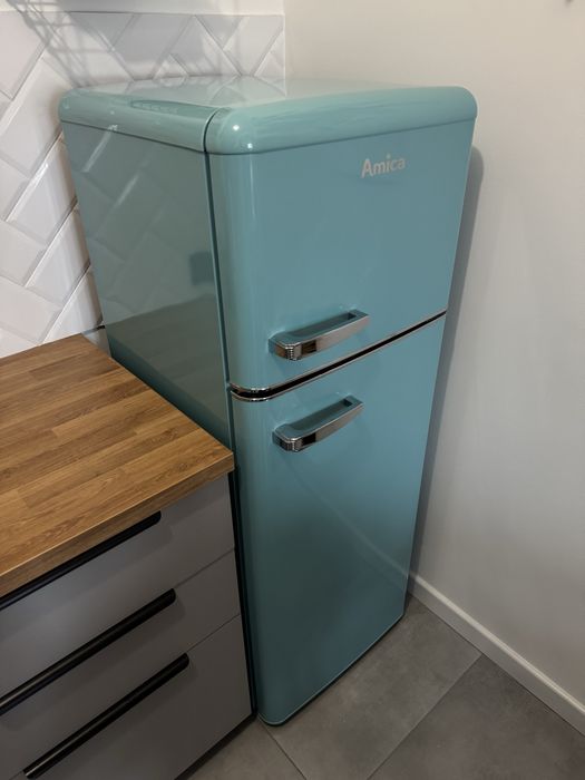 Lodówka Amica KGC15632T 144cm