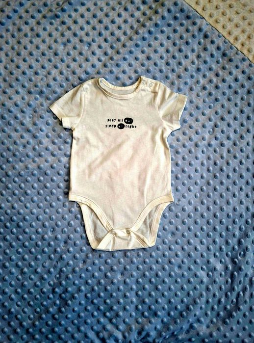 Продам красиві комплекти для малят (56-62 розмір)