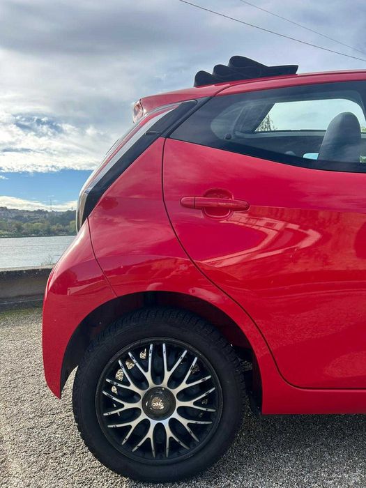 Toyota Aygo (descapotável)