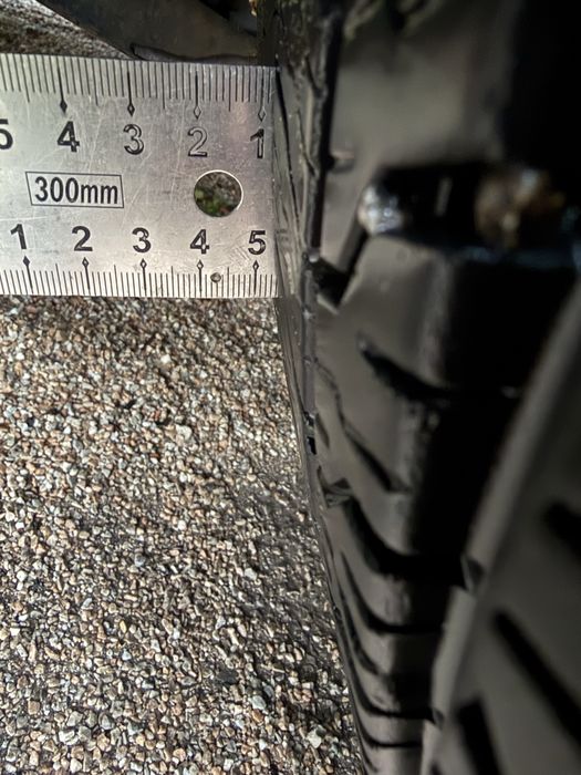 Резина 275/45 R21 всесезонна 4шт протектор 8+мм 23рік