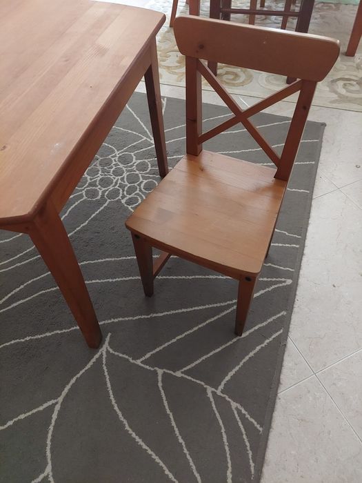 Mesa e cadeira infantil