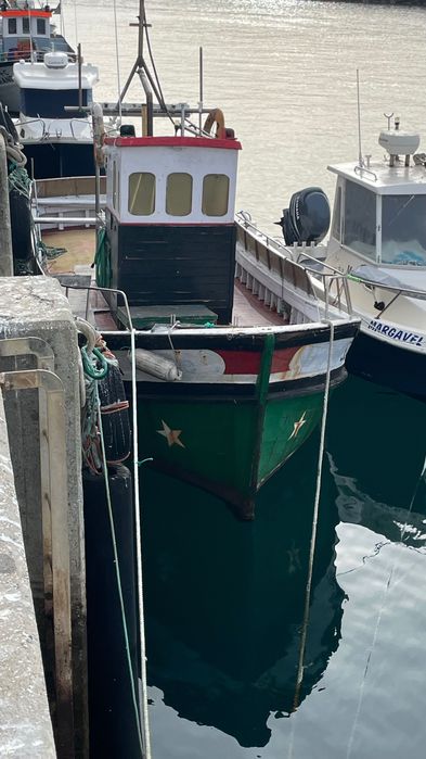 Barco de madeira