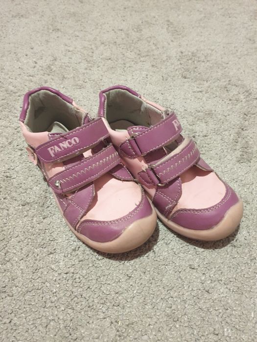 Adidasy na jesien 26 dla dziewczynki