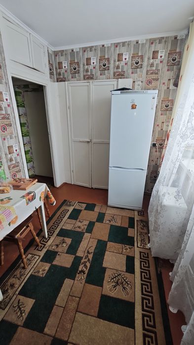 Продаж квартири с. Грозино