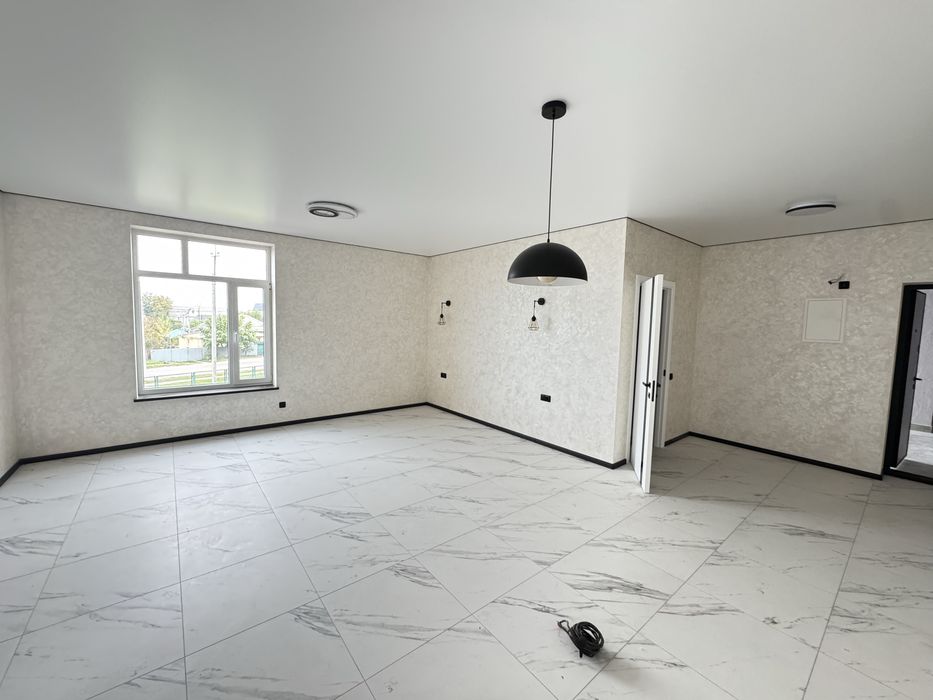 1-кім. КВАРТИРА 44 м² У Борисполі — з ремонтом