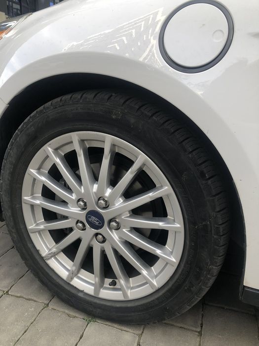 Ford focus Electric 2012   23 kw.