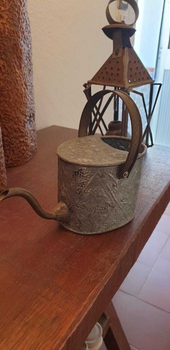 Velharias vendidas juntas ou separadas