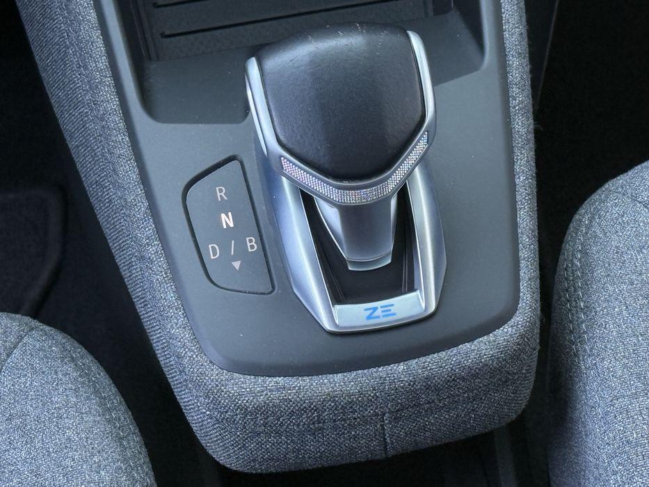 Renault ZOE  2021 року 52кВт.ч автомат, передній привід, 97т.км.