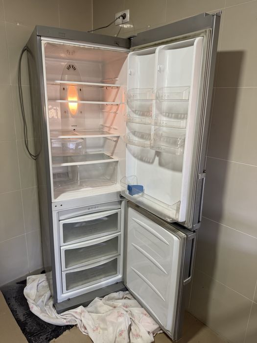 Frigirifico LG bom estado 1.80 m altura