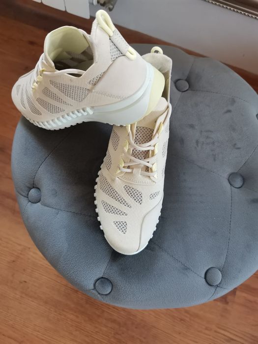 ECCO buty skórzane roz. 35