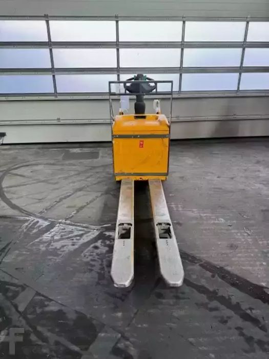 Elektryczny wózek widłowy Jungheinrich ERE 120 - widły 1800 mm