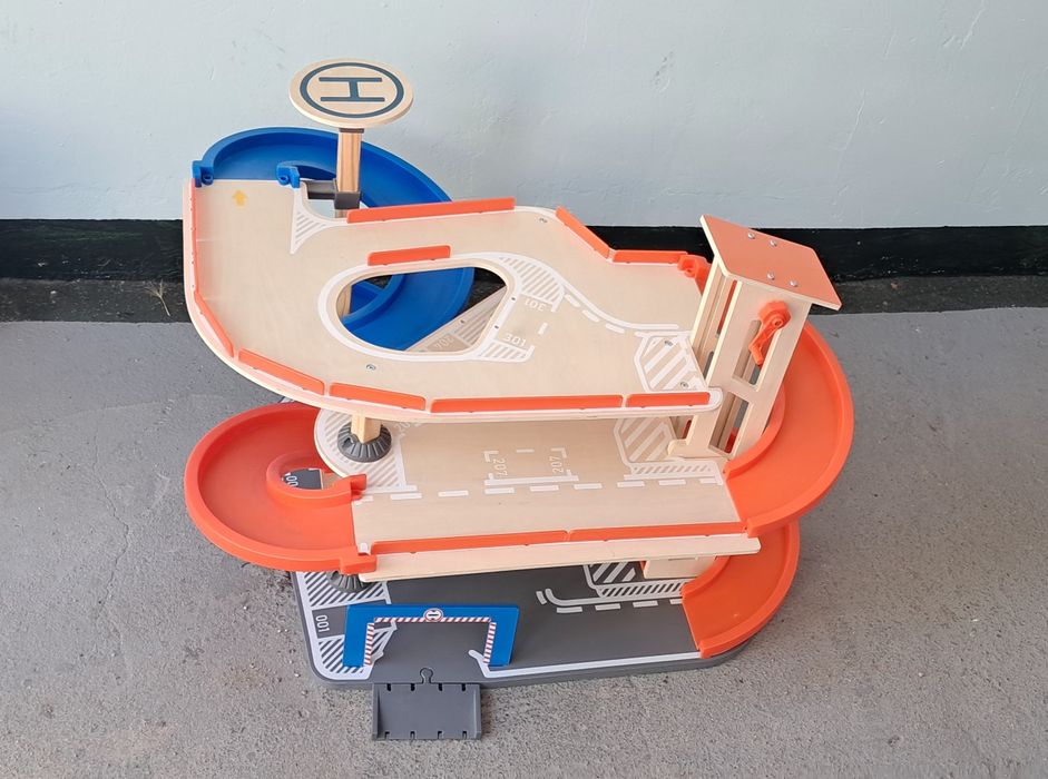 Garaż wielopoziomowy drewniany lidl