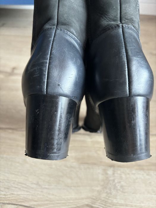 Botki buty skórzane damskie na obcasie Ara 38