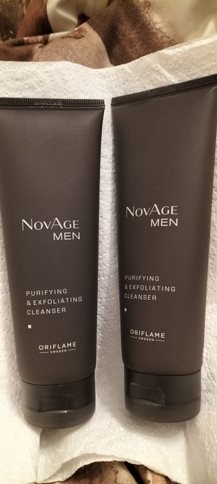 Złuszczający żel do mycia twarzy NovAge MEN . Oriflame