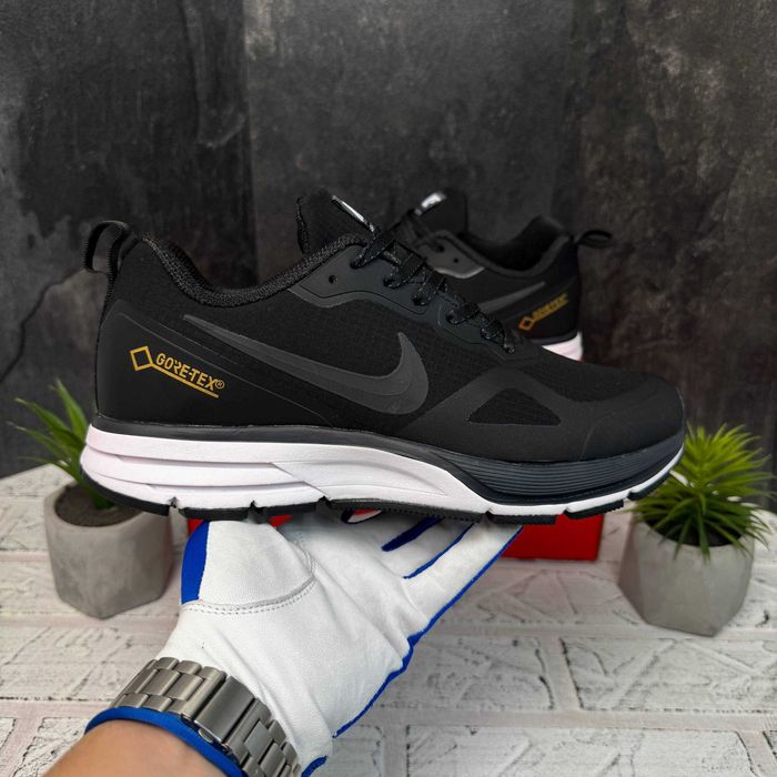Кросівки на хутрі Nike Pegasus Gore-Tex Black White 42 (26.5 см) 43 (27.5 см)