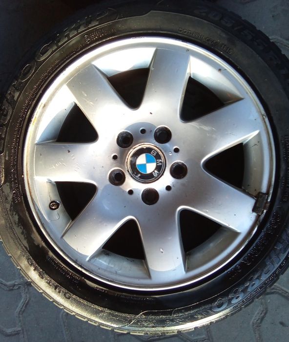 JANTES BMW R16 COM PNEUS 205/55 FURACÃO 5X120