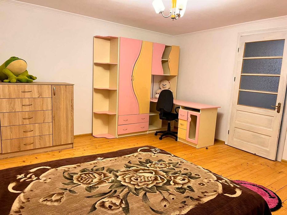 Затишний будинок для сімʼї в довгострокову оренду