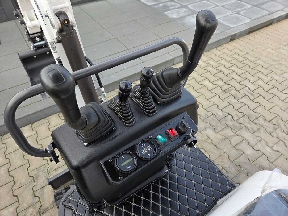 XTM X09s Mini Koparka 2026, Serwis, Leasing, Raty - NOWOŚĆ