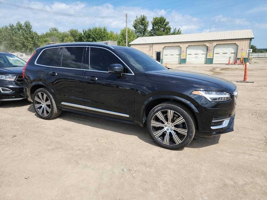 2021 Volvo XC90 T6 inscription