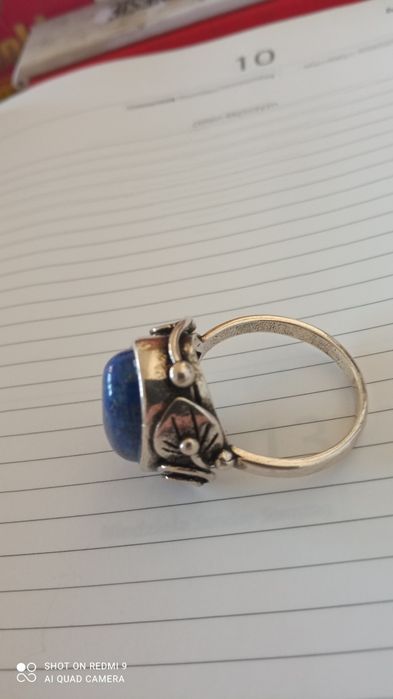 Pierścionek z lapis lazuli
