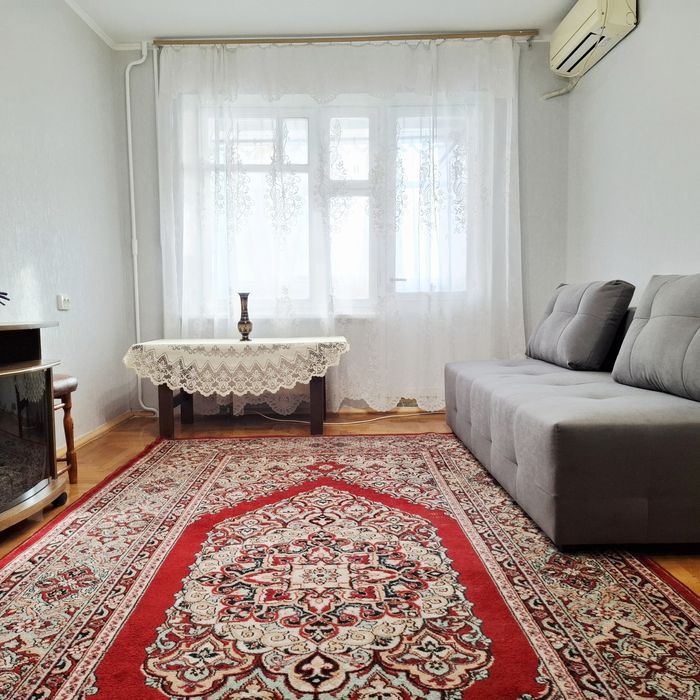 Сдам 2-ком. квартиру по Автозаводской.