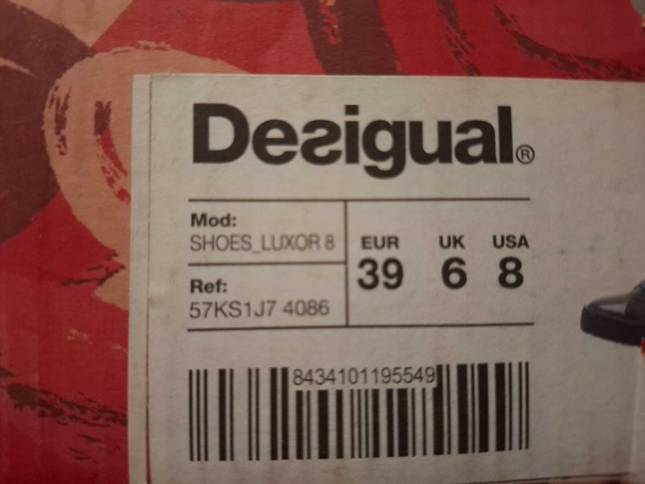 Buty damskie Desigual 39