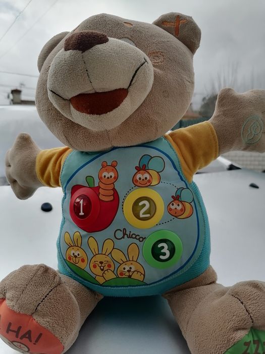 Boneco Chico, canta fala