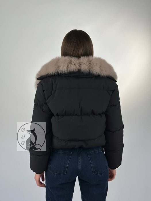 Куртка-пуховик зимняя с натуральным мехом финского песца. 42,44,46,48