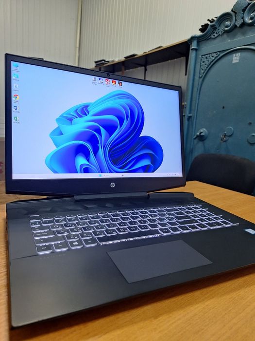 HP Pavilion Gaming 17-cd0002no i5-9300H GTX 1660 Ti 6Gb DDR4 16Gb SSD 512Gb
