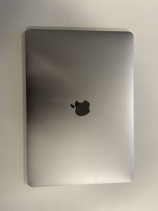 Macbook air 13” 2020